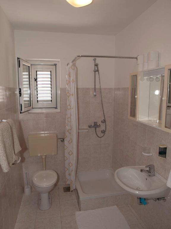 Villa Jasmin Bol Bilik gambar