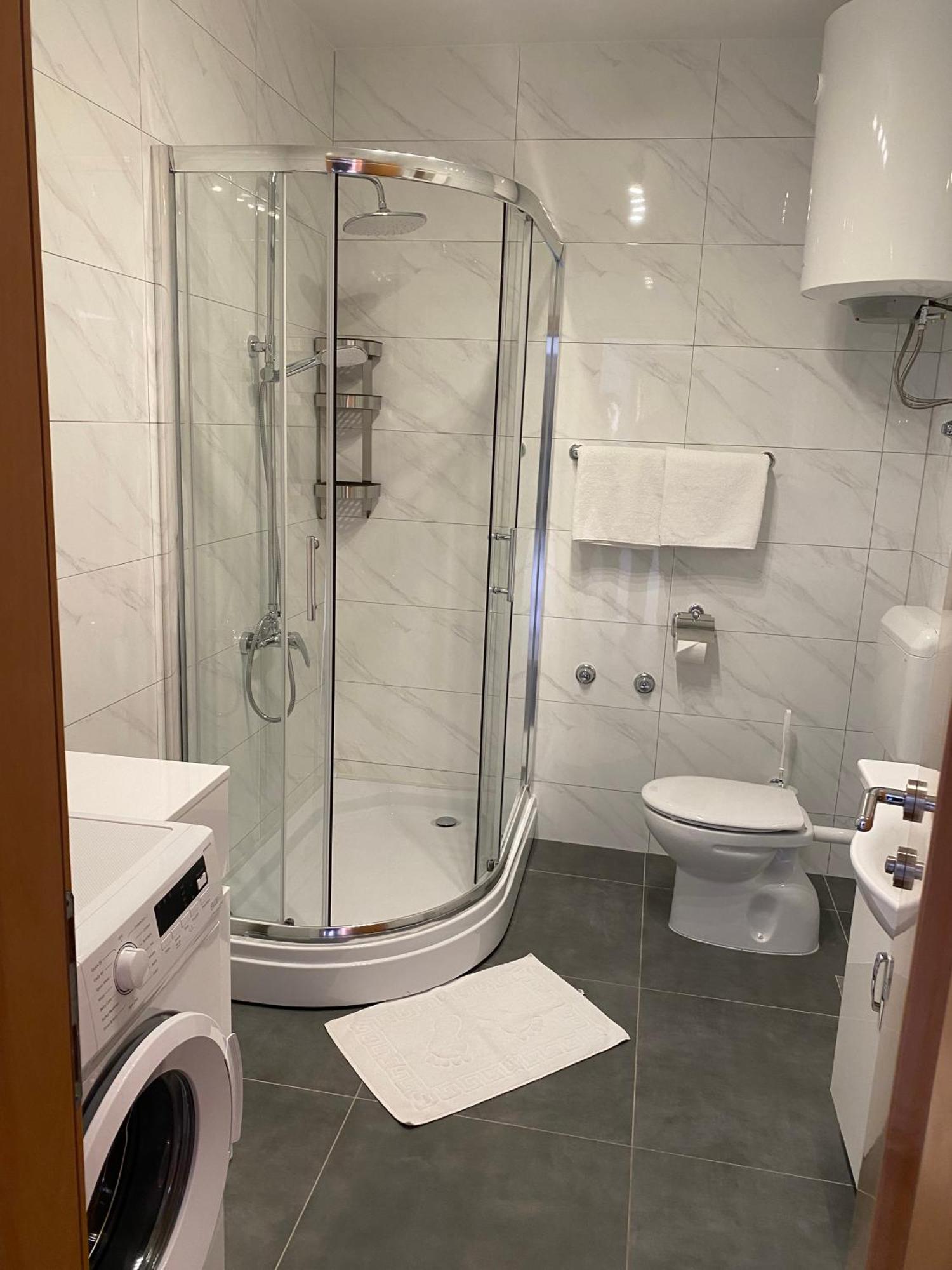 Villa Jasmin Bol Luaran gambar