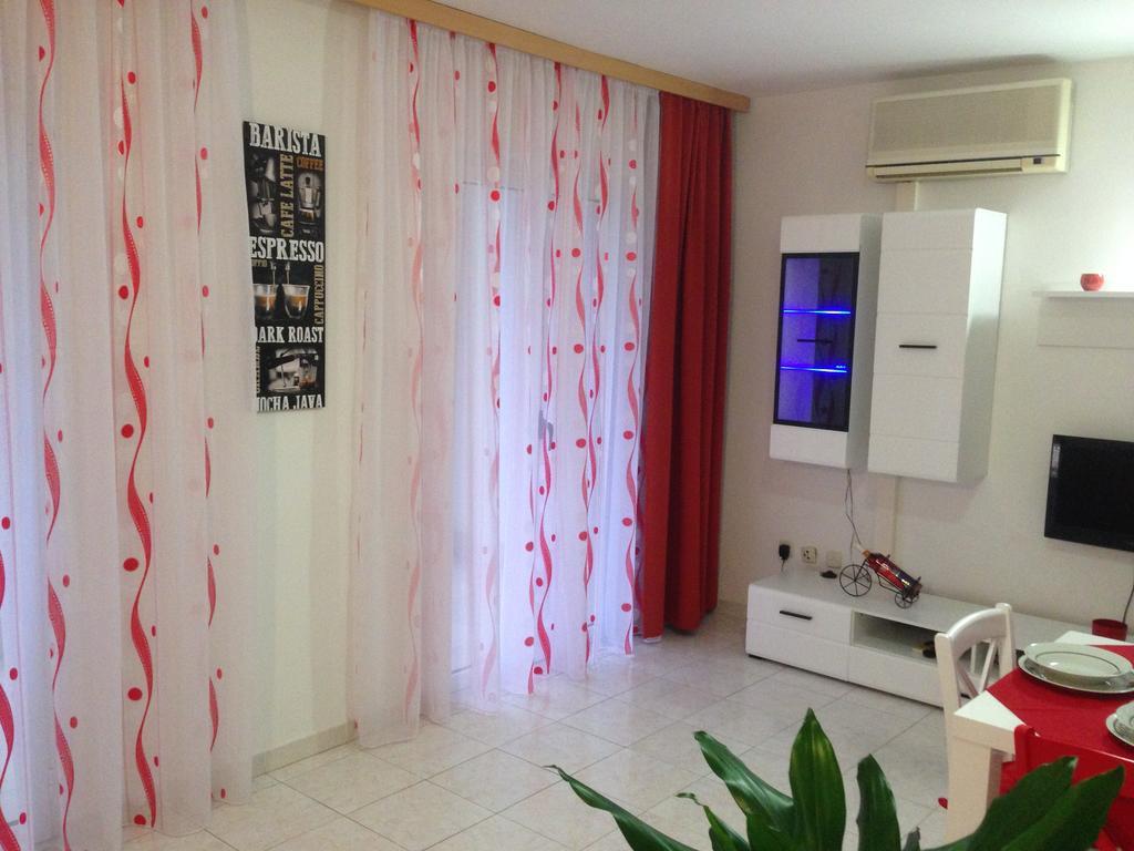 Villa Jasmin Bol Luaran gambar