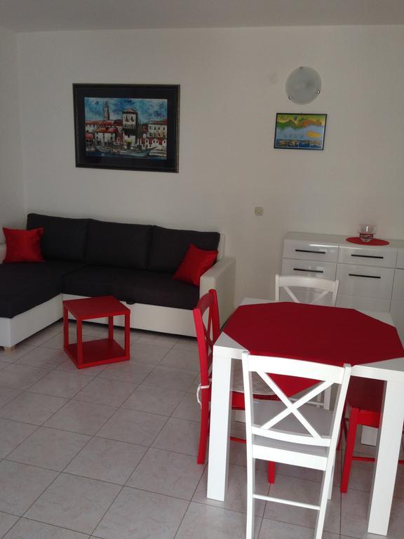 Villa Jasmin Bol Luaran gambar